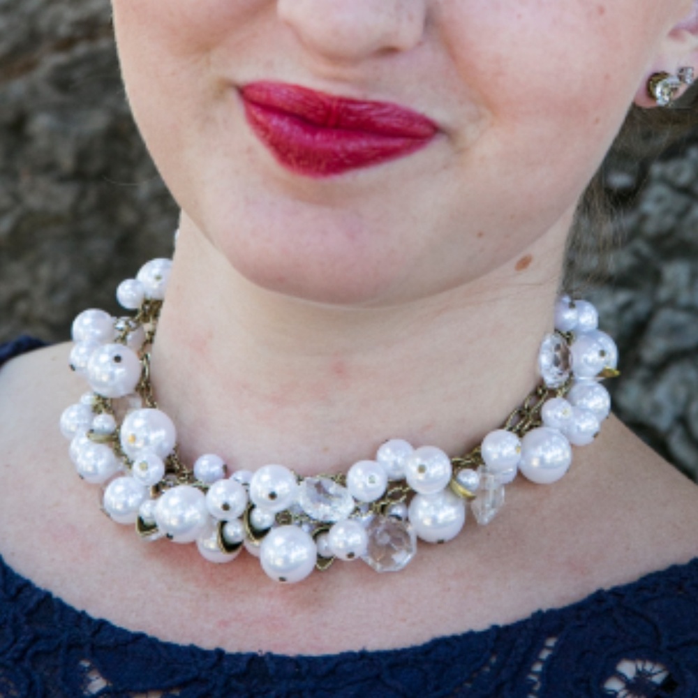 Stunning Pearl and Crystal Necklace